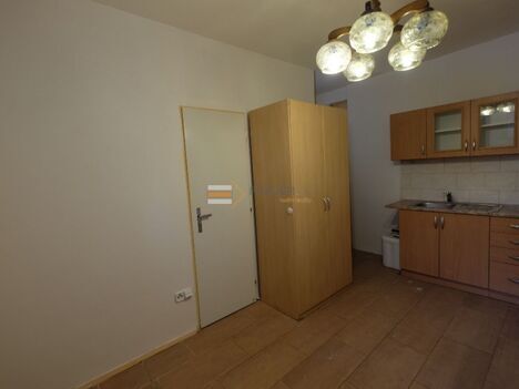 pronájem bytu, 1+kk, 23 m2, U Páté baterie