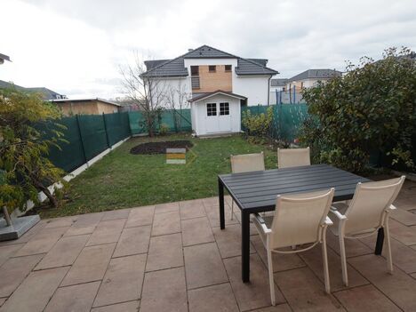 Pronájem domu 5kk, 140 m2, Zlonín, Praha-východ
