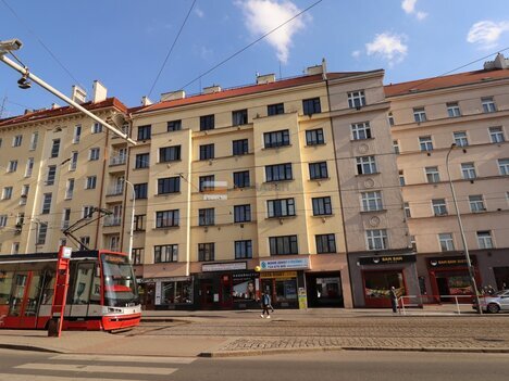 Pronájem bytu 1+kk, 27 m2, Hartigova, Praha 3 - Žižkov